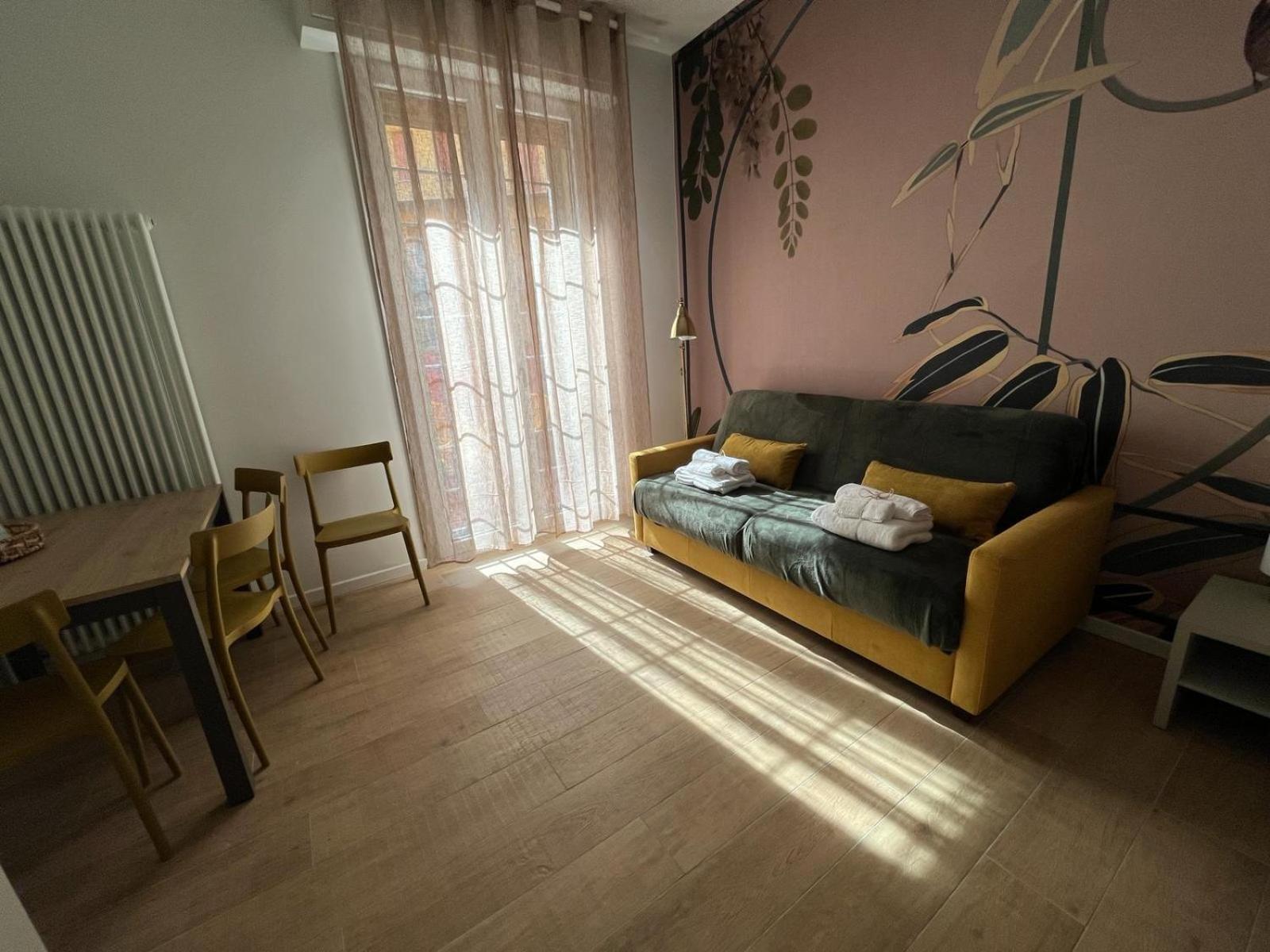 Calari Rooms - Monolocale Bolonya Dış mekan fotoğraf