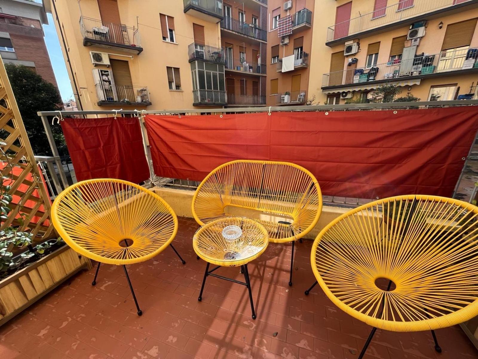 Calari Rooms - Monolocale Bolonya Dış mekan fotoğraf