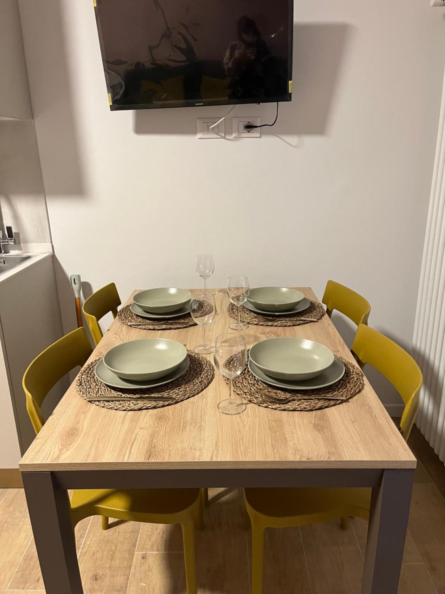 Calari Rooms - Monolocale Bolonya Dış mekan fotoğraf
